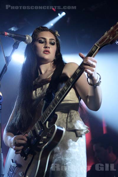 KITTY, DAISY AND LEWIS - 2011-10-12 - PARIS - La Maroquinerie - 